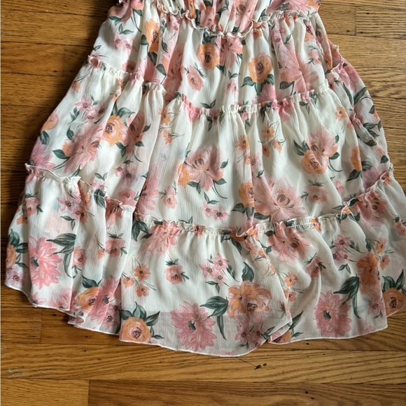 Trixxi Floral Pink and White Women's Top - Picture 5 of 5